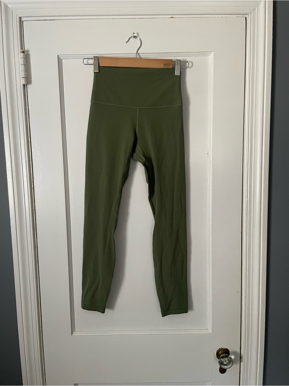 Lululemon Align High-Rise Pant 25"
Green Twill Women’s size 4